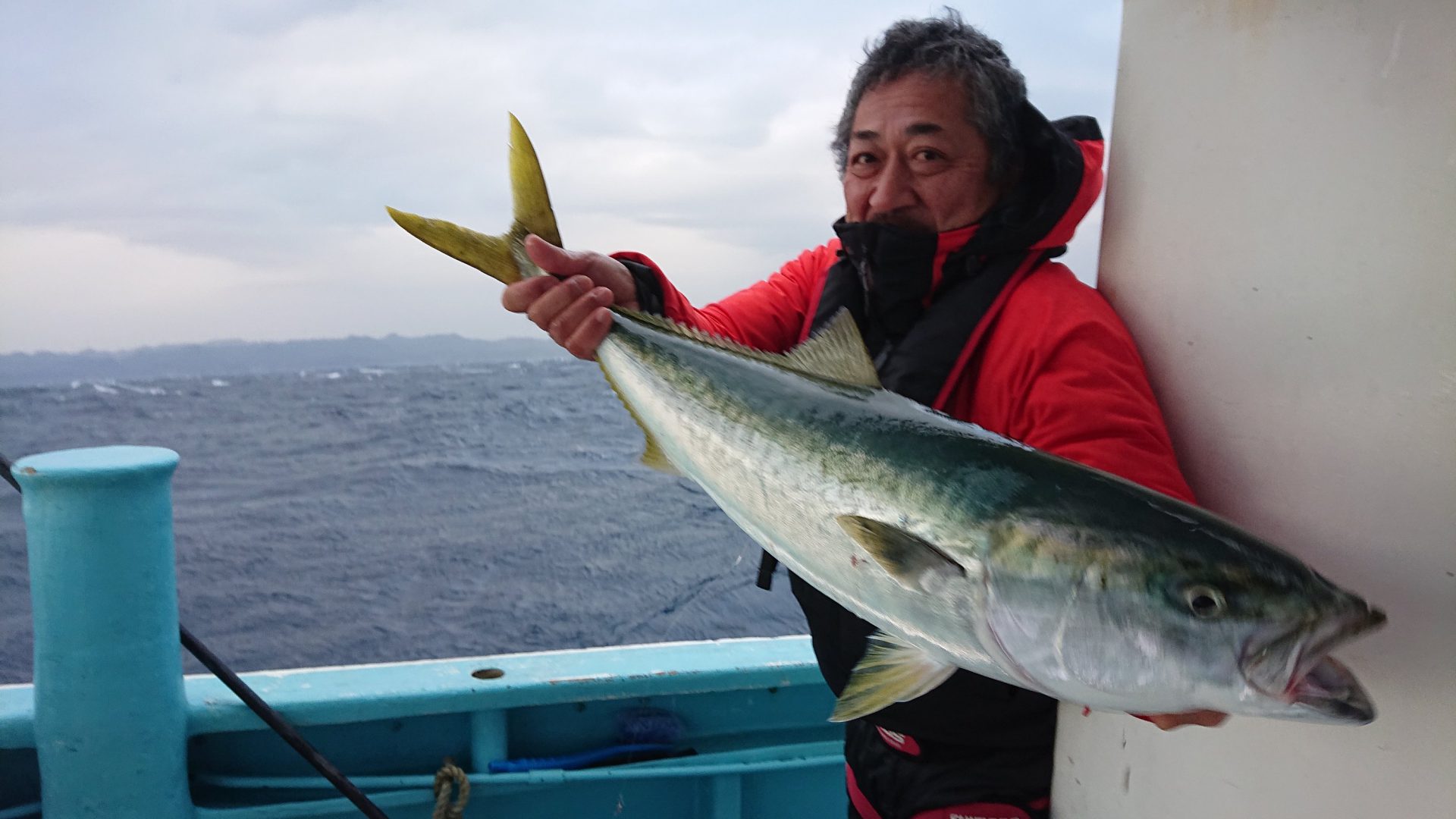 12 19 イワシ泳がせハタ狙いに出船しました 南伊豆の深場釣りなら秀丸